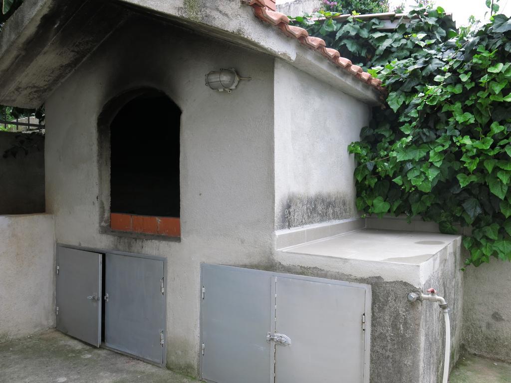 Apartments Luka トロギール 部屋 写真