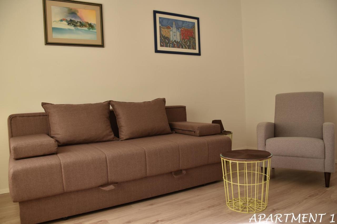 Apartments Luka トロギール エクステリア 写真