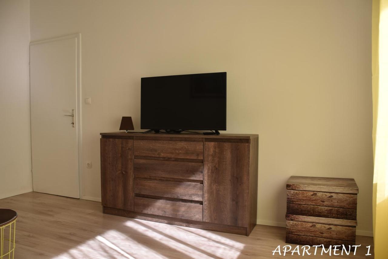 Apartments Luka トロギール エクステリア 写真